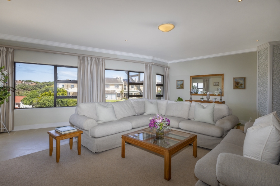 4 Bedroom Property for Sale in West Beach Eastern Cape